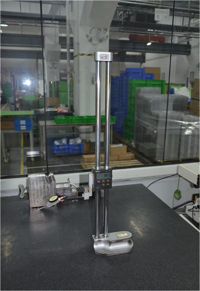 3、精密高度尺.JPG